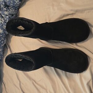 Koolaburra boots size 6